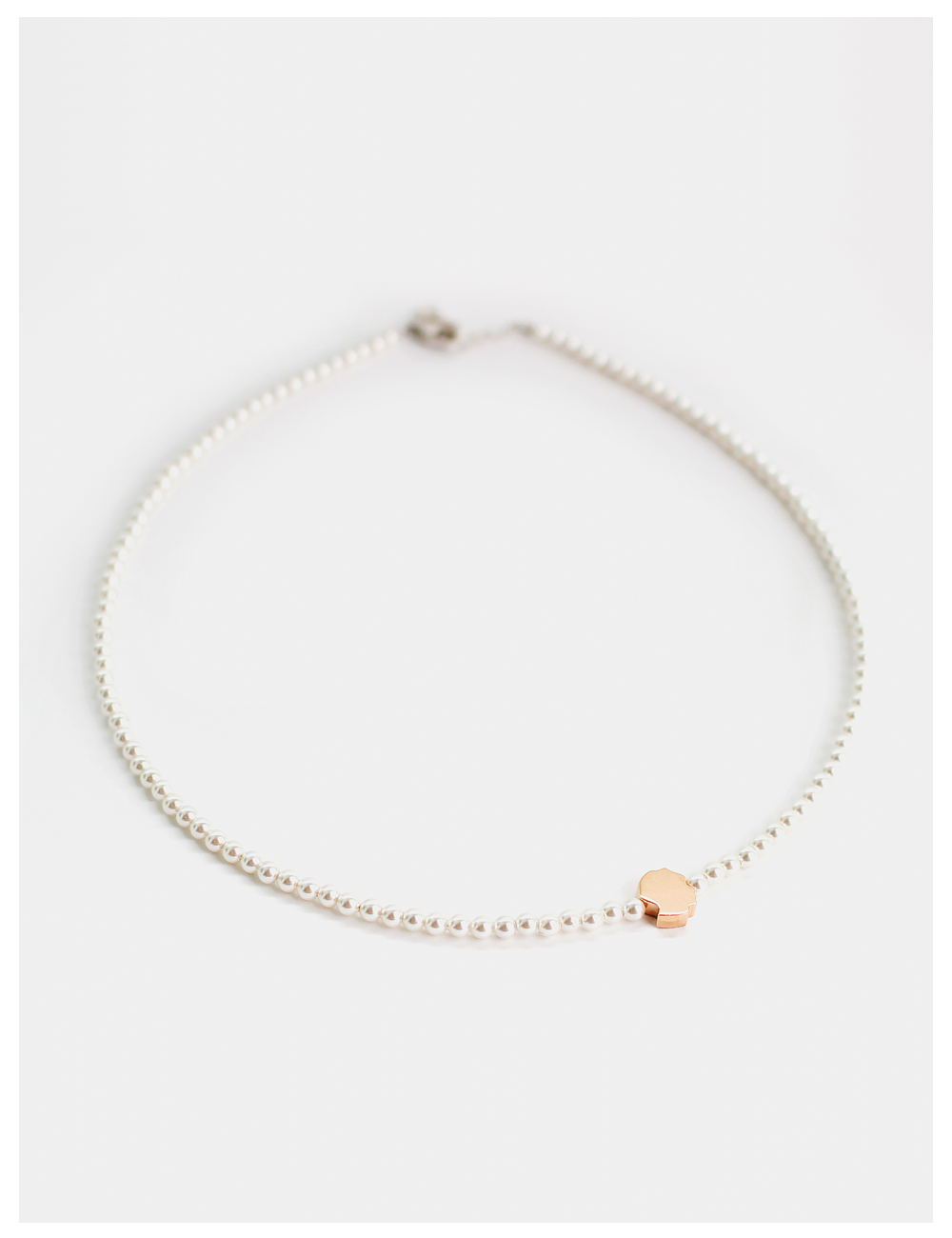 Face it with mini pearl Necklace