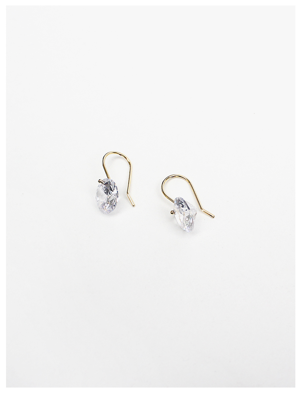 Dazzle cubic silver hook earring  데즐 큐빅 실버 갈고리 귀걸이(14K 골드도금)